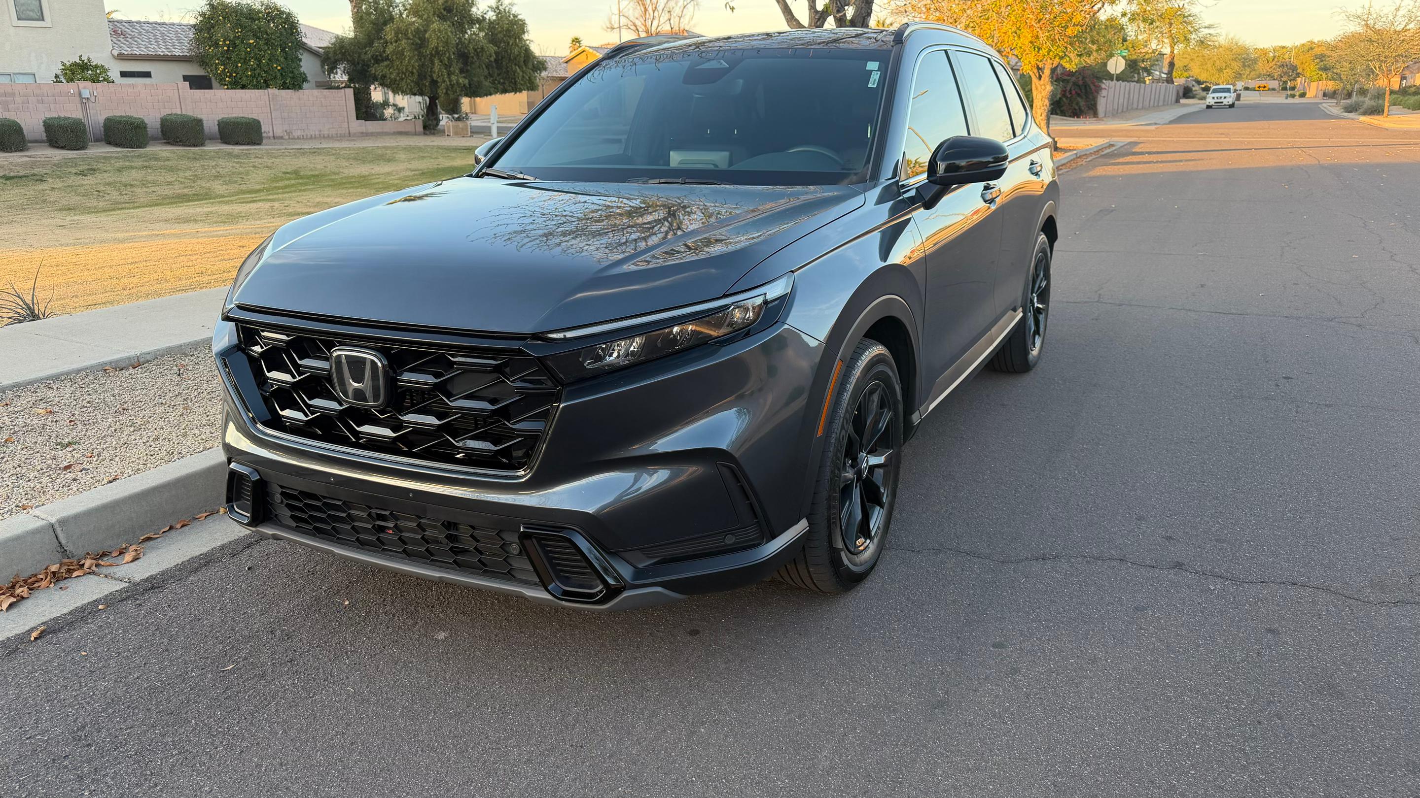 Honda CR-V Hybrid 2025 in Glendale, AZ