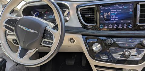 Chrysler Pacifica 2018