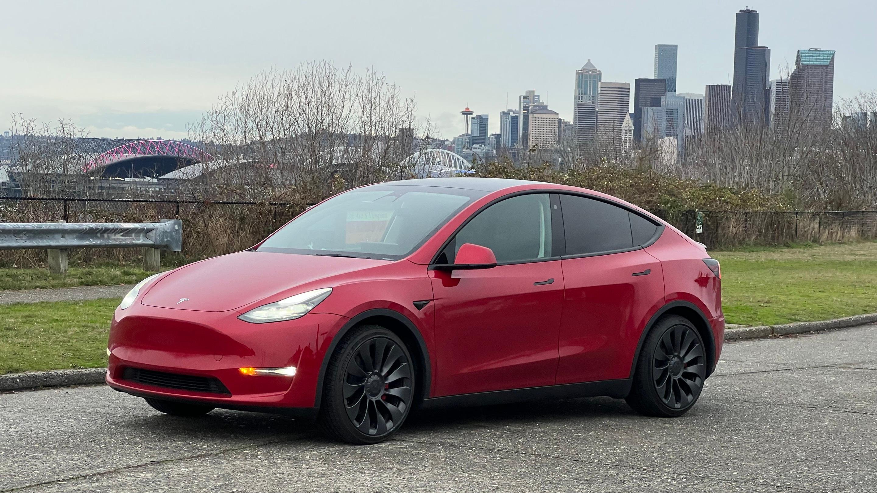 Tesla Model Y 2022 in SeaTac, WA
