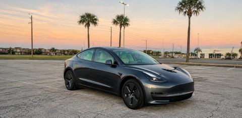 Tesla Model 3 2021