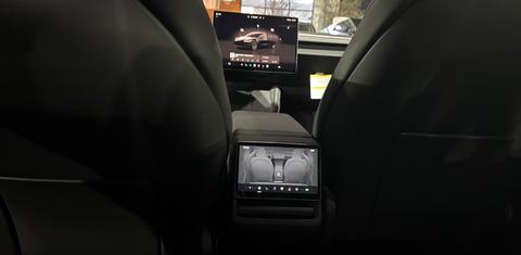 Tesla Model 3 2025