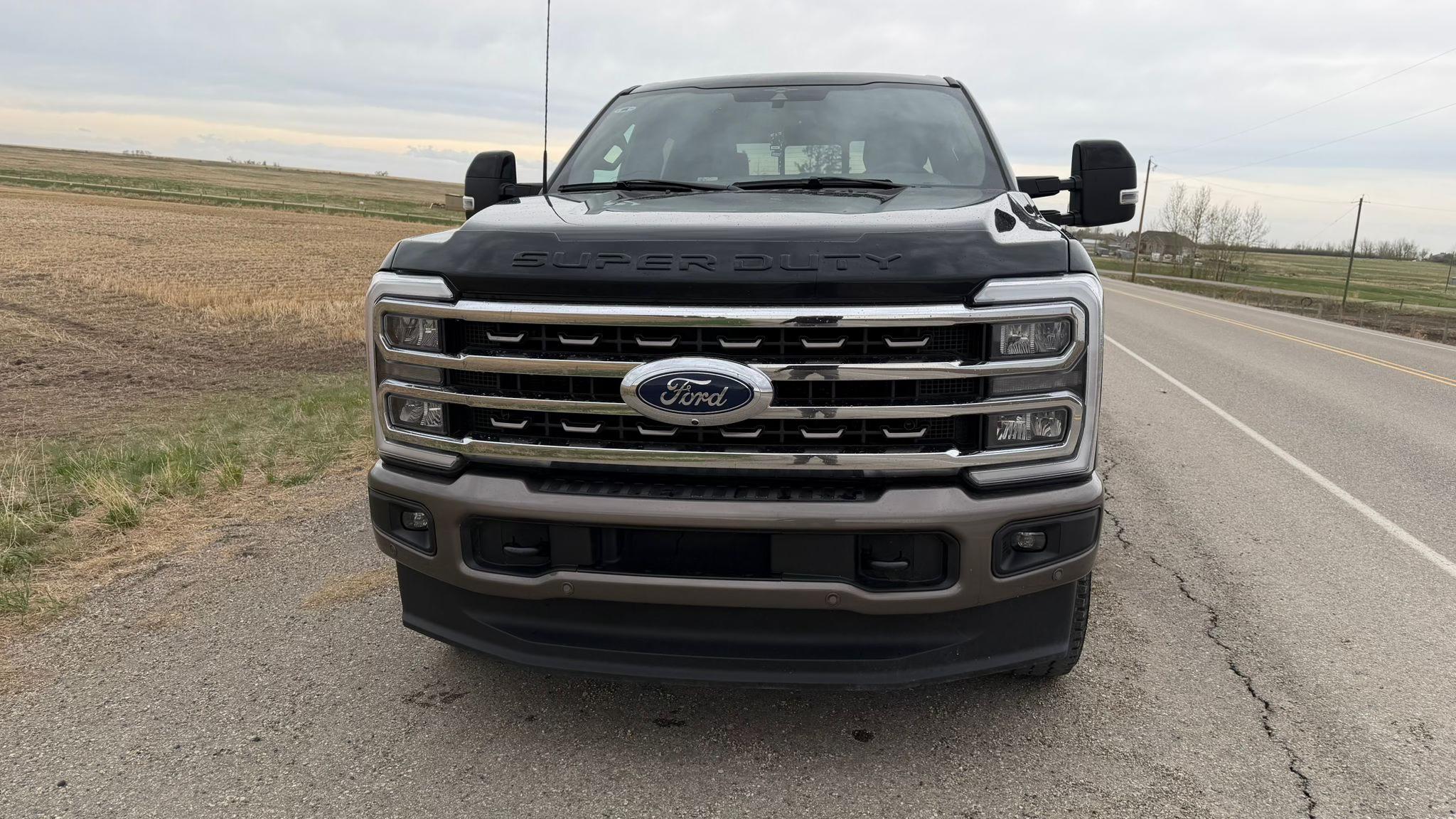 Ford Super Duty F-350 2023 à 
