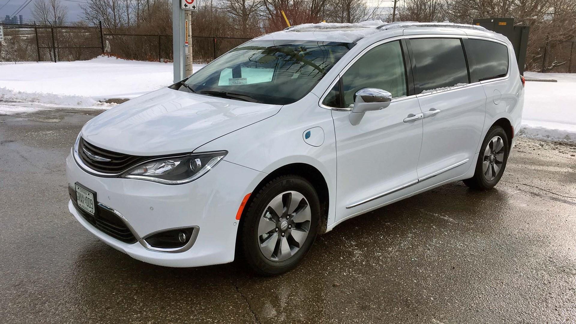 Chrysler Pacifica 2018 in La Quinta, CA