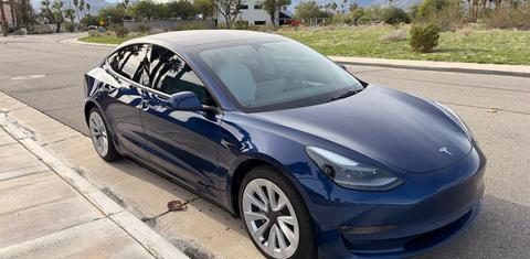 Tesla Model 3 2022