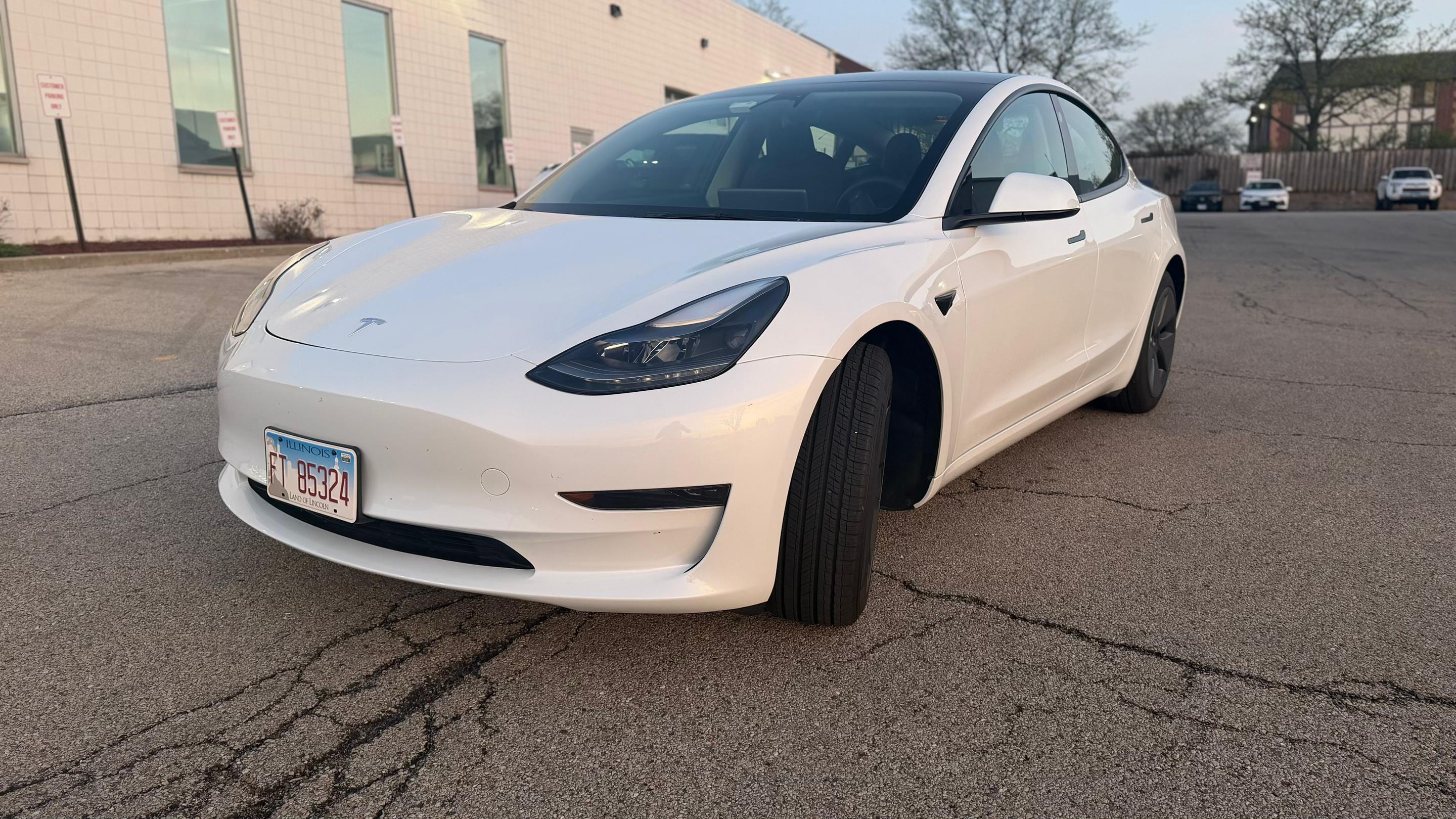Tesla Model 3 2023 in Schaumburg, IL
