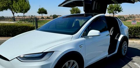 Tesla Model X 2016