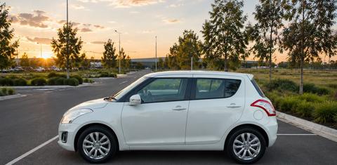 Suzuki SWIFT 2016