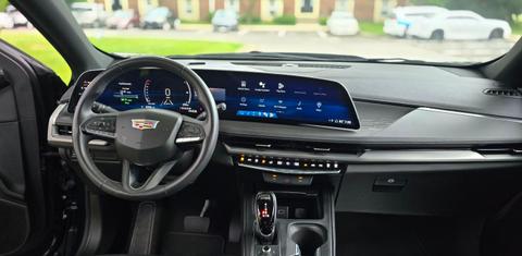 Cadillac XT4 2024