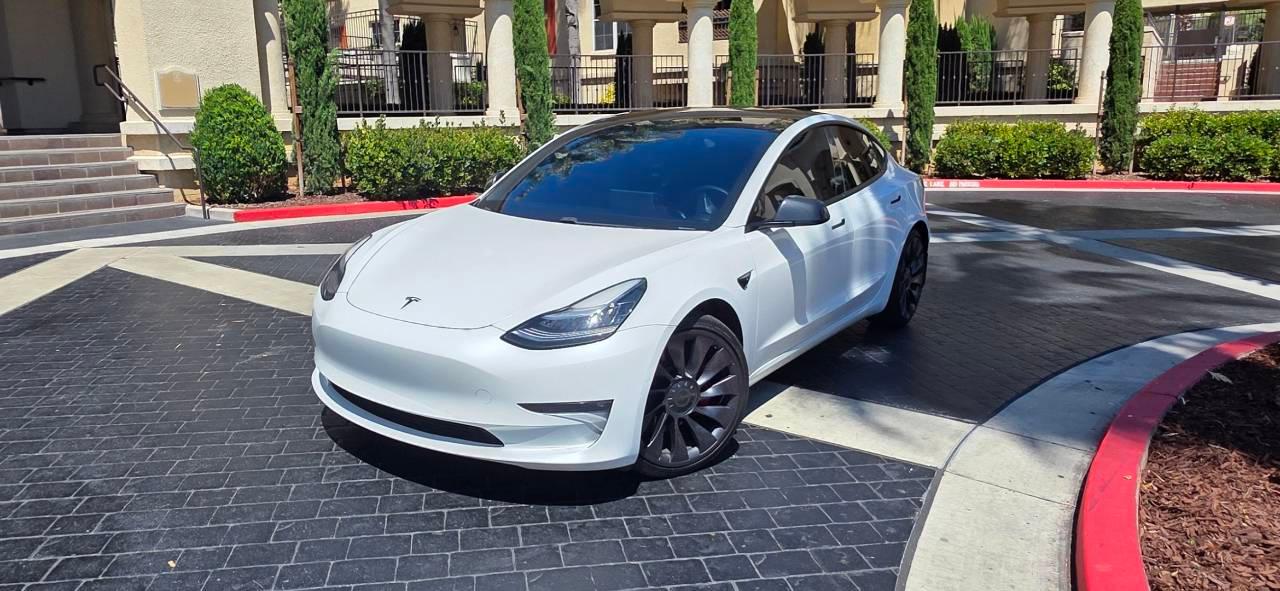 Tesla Model 3 2021 in 