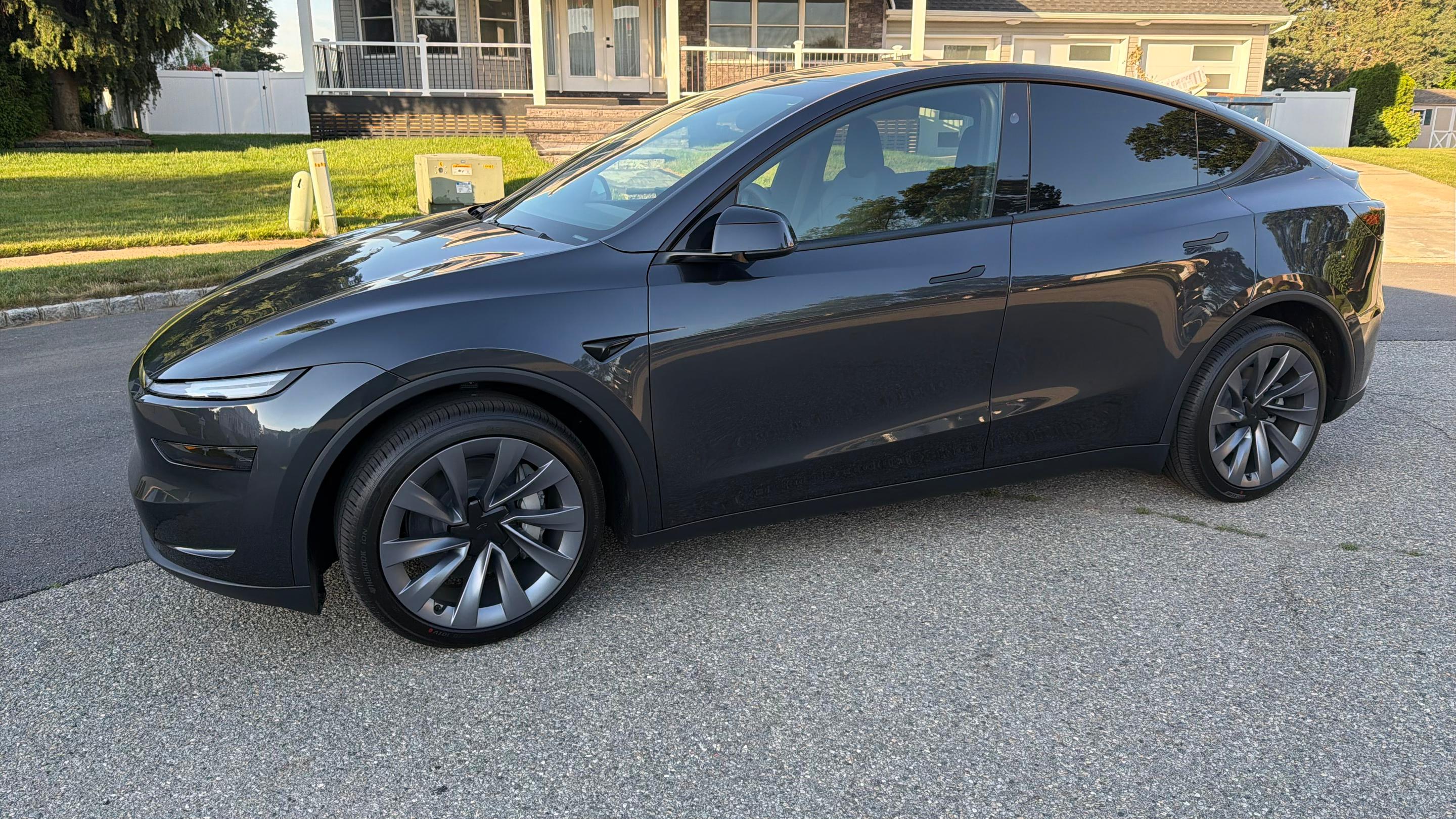 Tesla Model Y 2026 in Perth Amboy, NJ