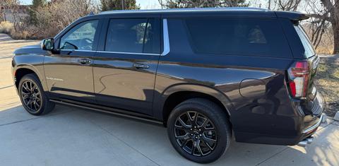 Chevrolet Suburban 2024