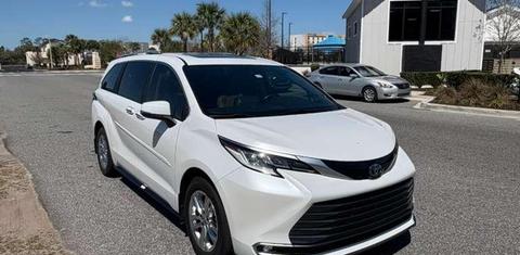 Toyota Sienna 2024