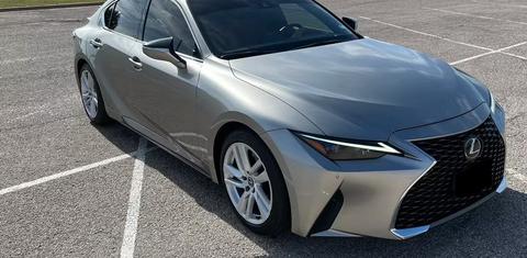 Lexus IS 2023