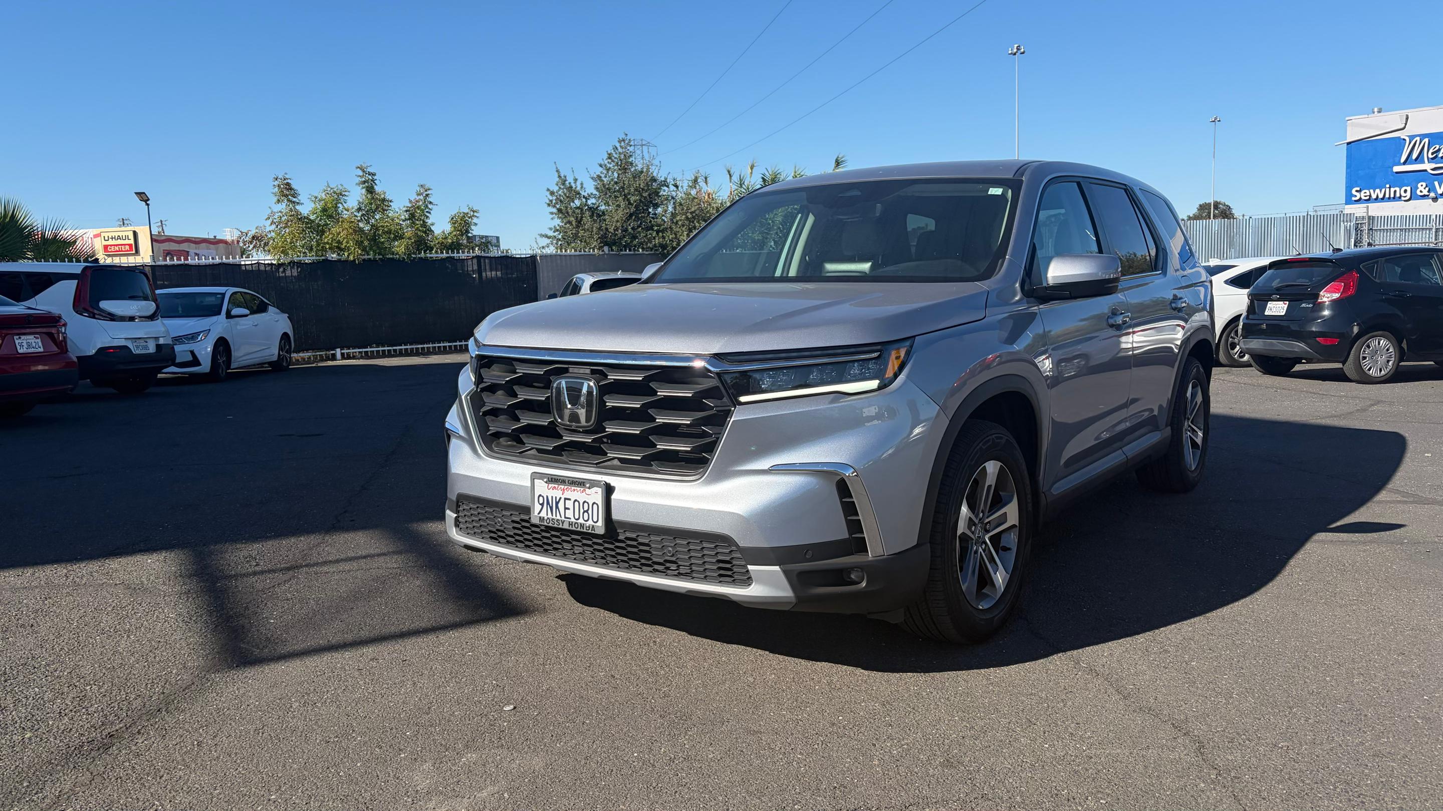 Honda Pilot 2025 in Sacramento, CA