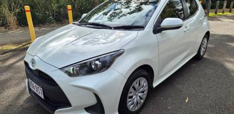 Toyota YARIS 2021
