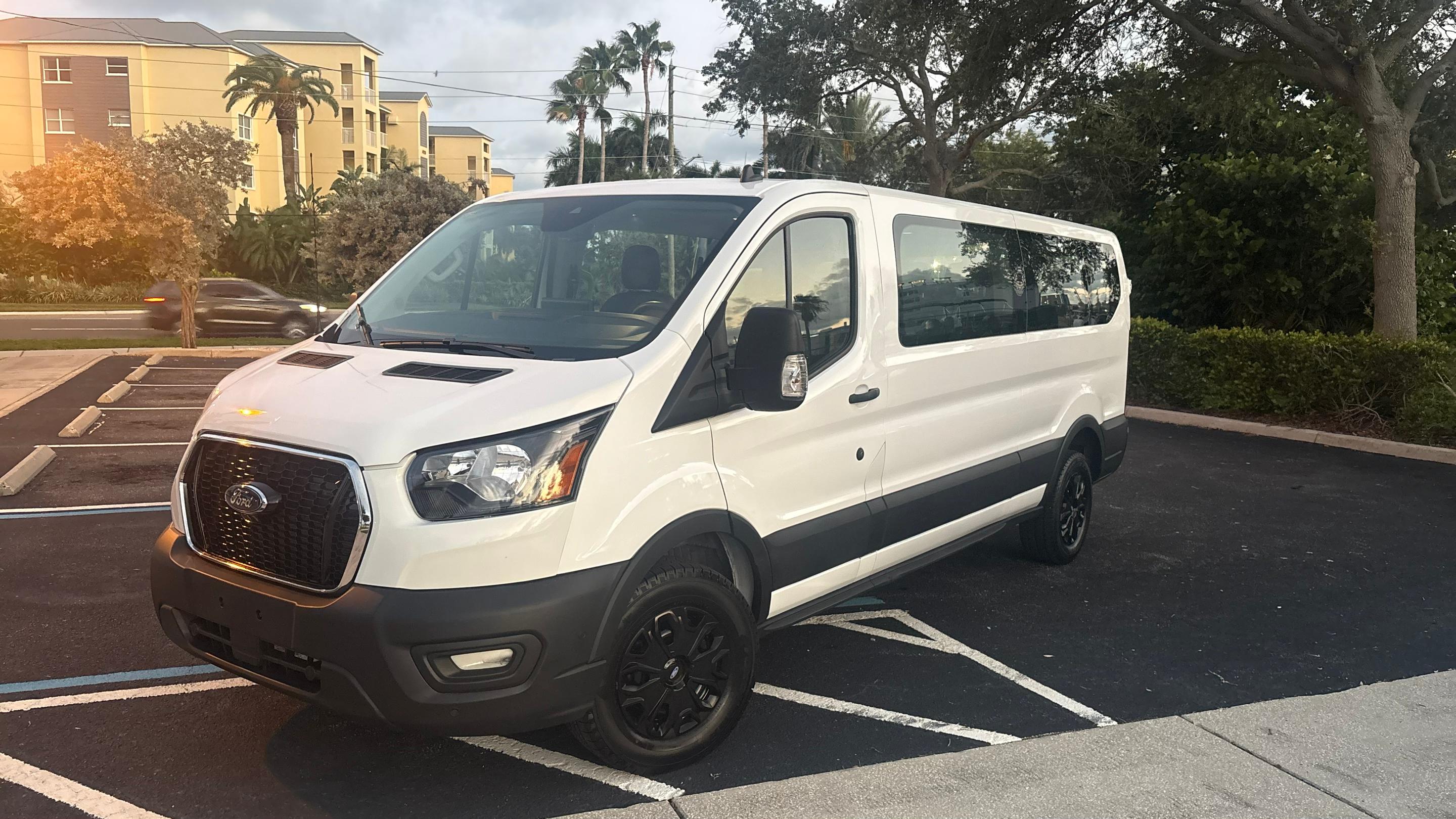 Ford Transit 2025 in Fort Myers, FL