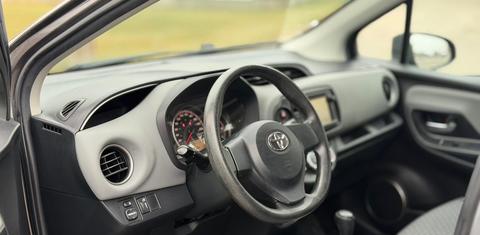 Toyota Yaris 2015