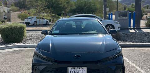 Toyota Camry Hybrid 2025