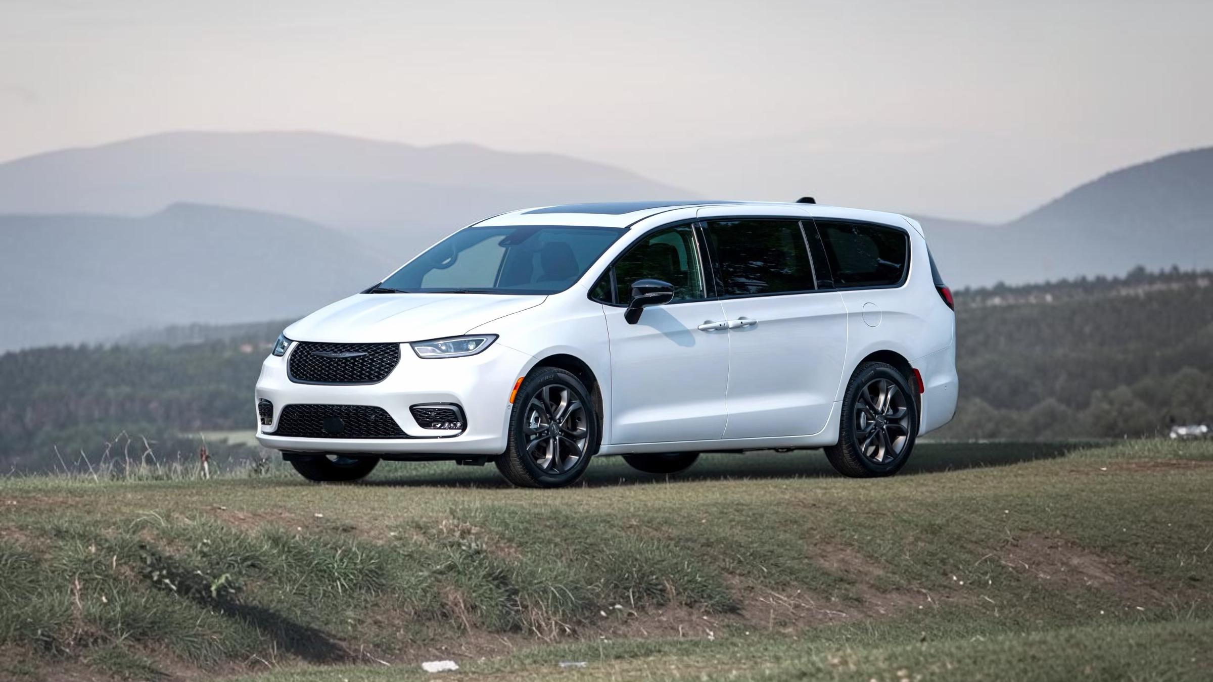 Chrysler Pacifica 2026 in San Diego, CA
