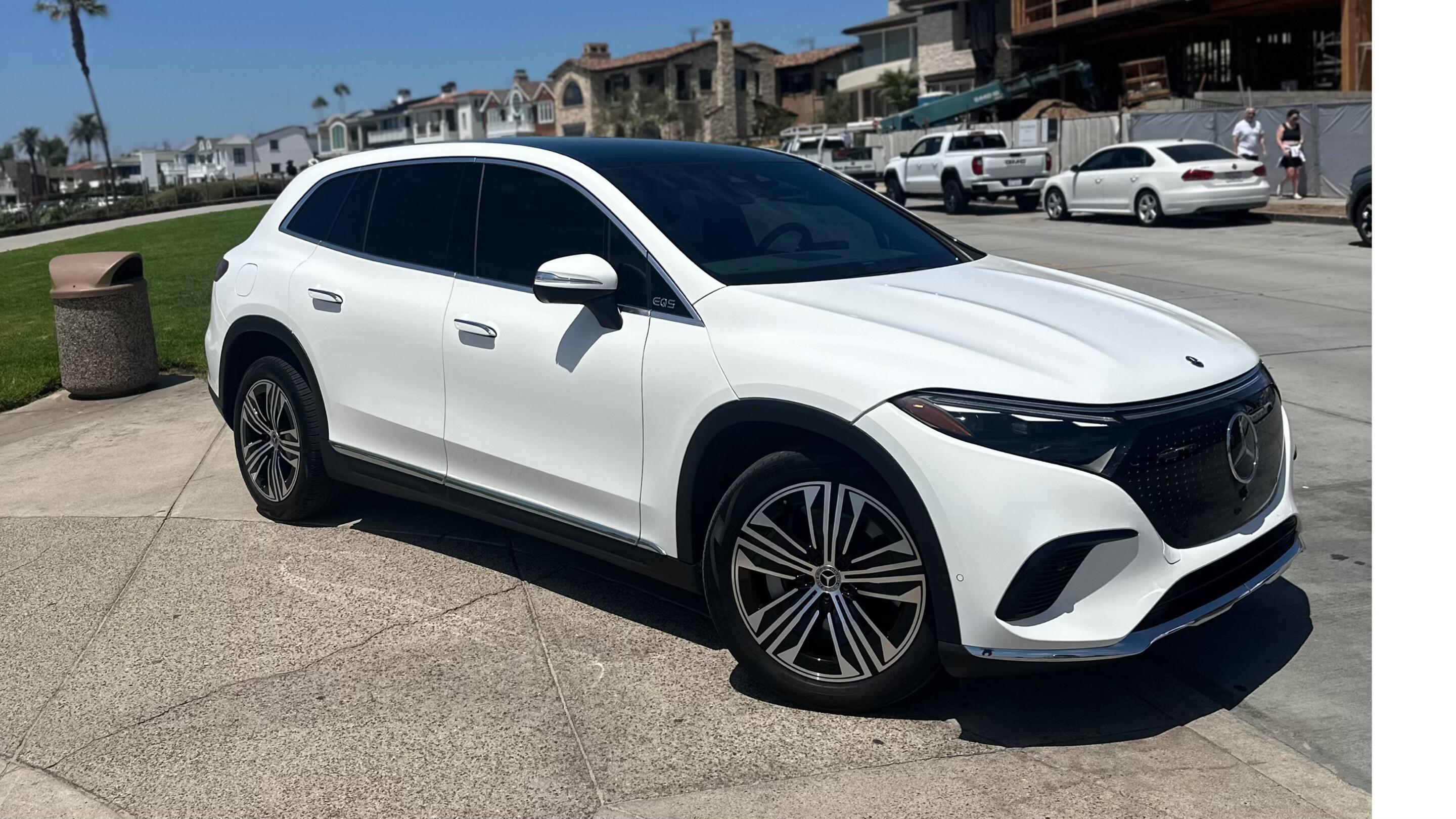 Mercedes-Benz EQS 2023 in 