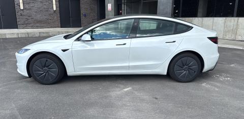 Tesla Model 3 2026