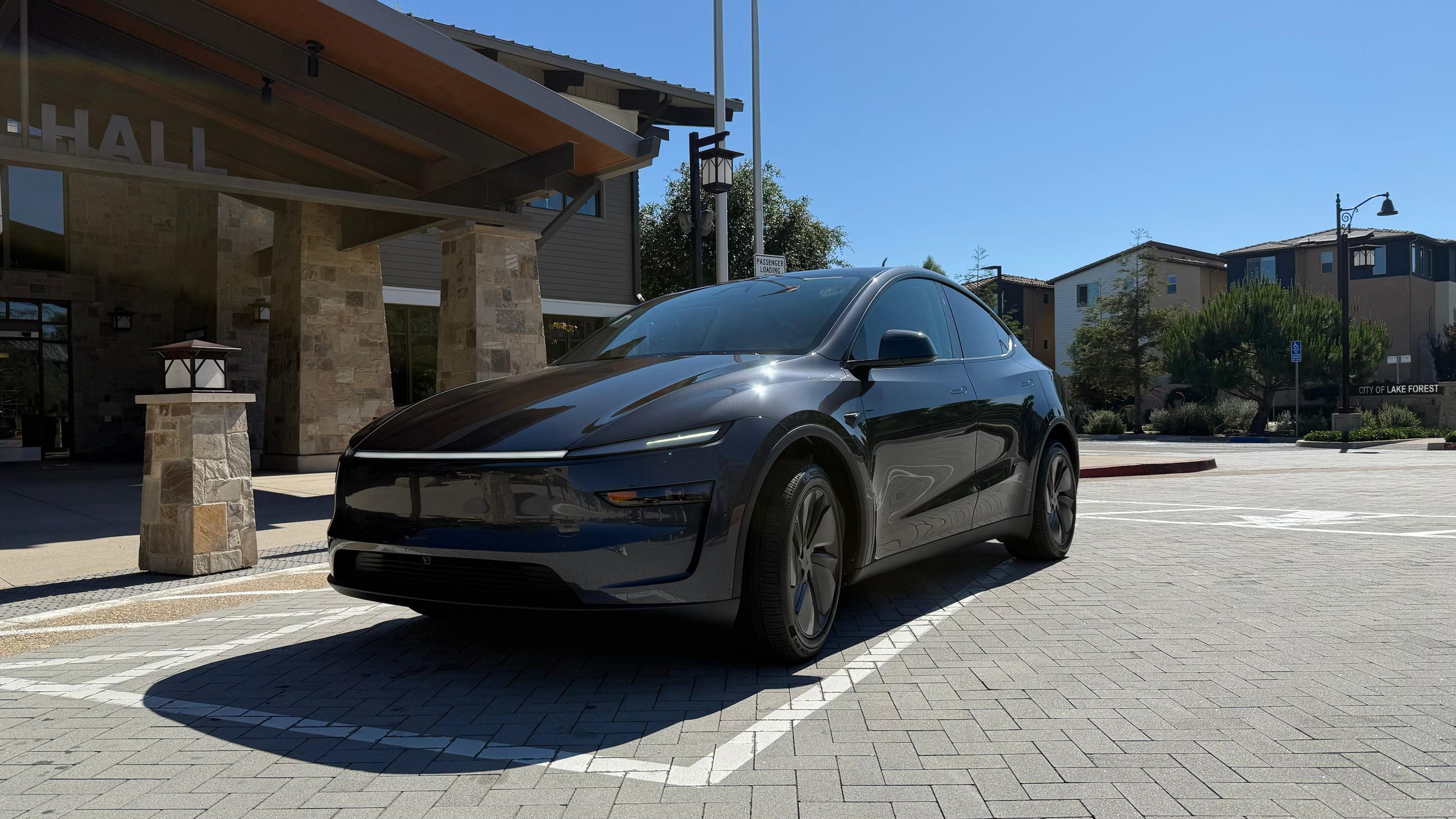 Tesla Model Y 2026 in Lake Forest, CA