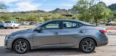 Nissan Sentra 2024
