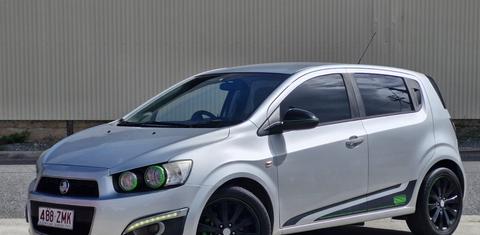 Holden BARINA 2015