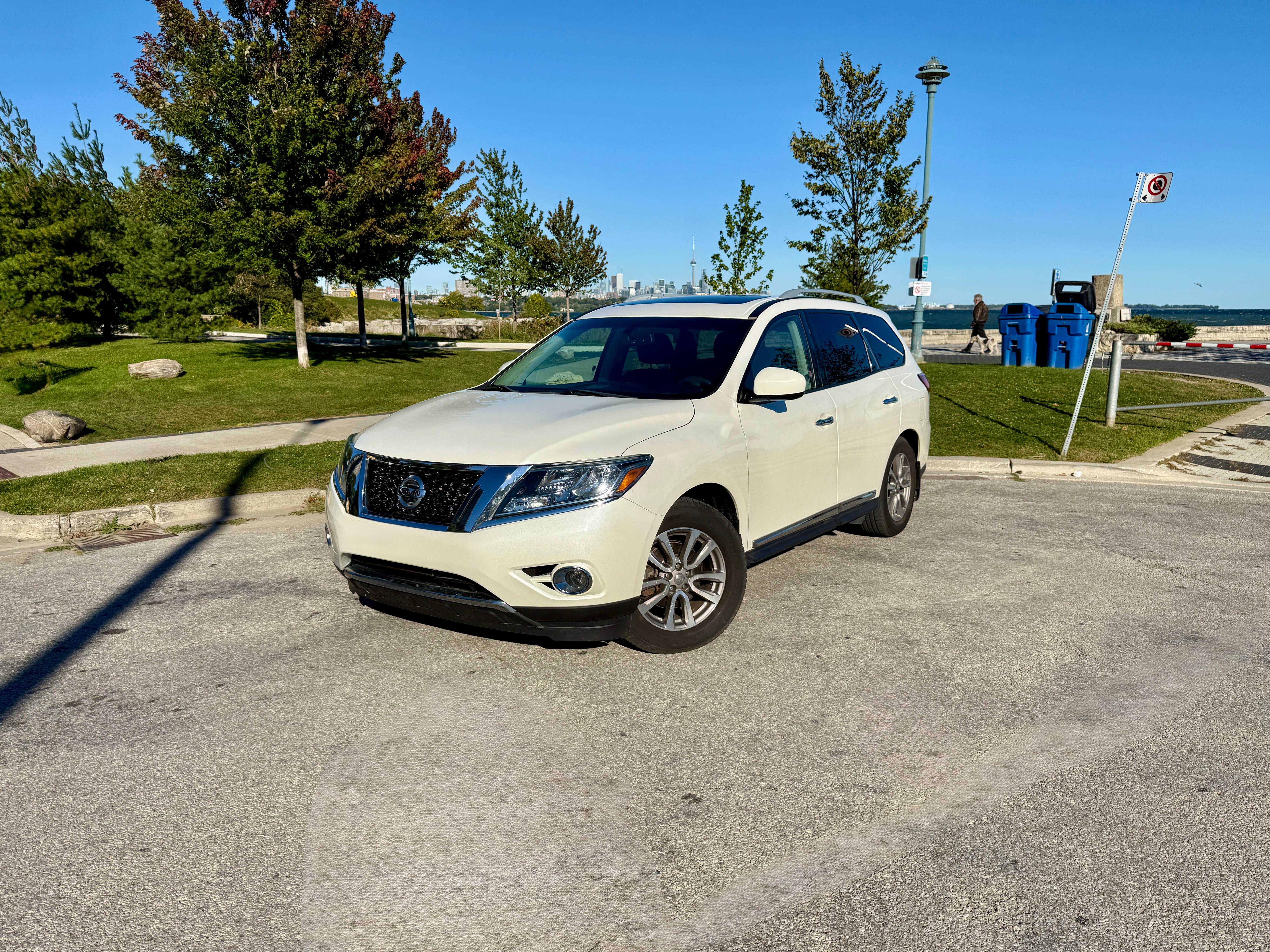 Nissan Pathfinder 2015 à Toronto, ON