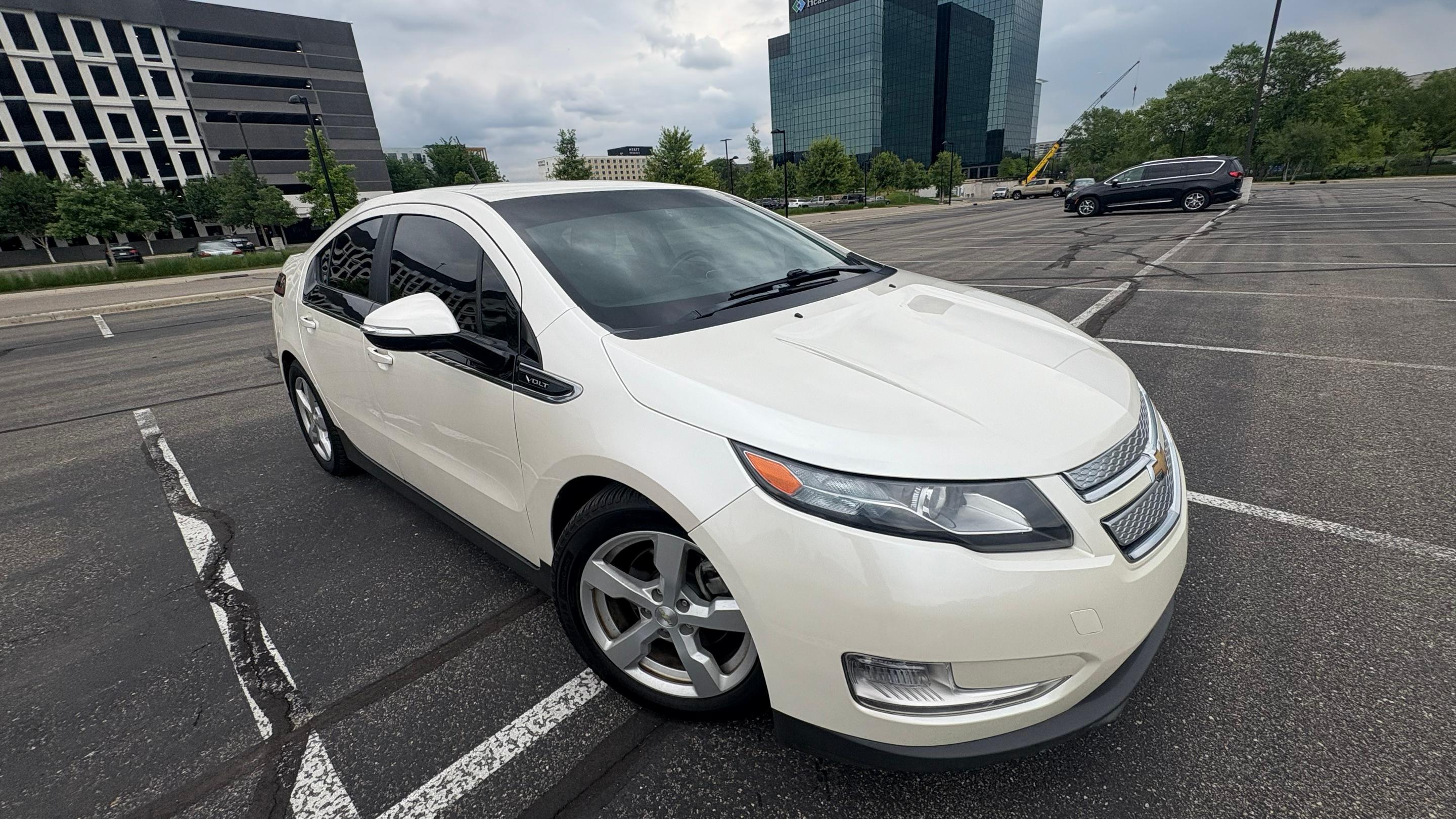 Chevrolet Volt 2013 in Bloomington, MN