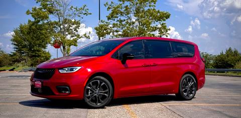 Chrysler Pacifica 2026