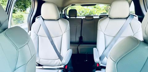 Toyota Sienna 2025