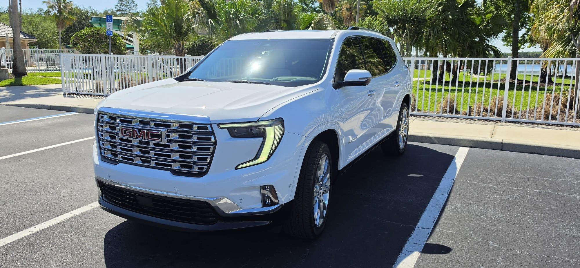 GMC Acadia 2025 in 
