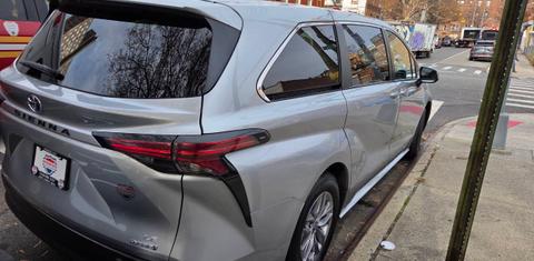 Toyota Sienna 2022