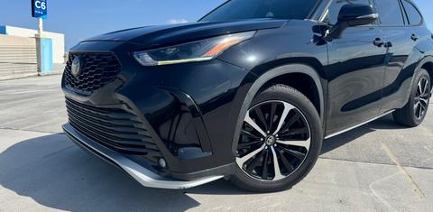 Toyota Highlander 2021