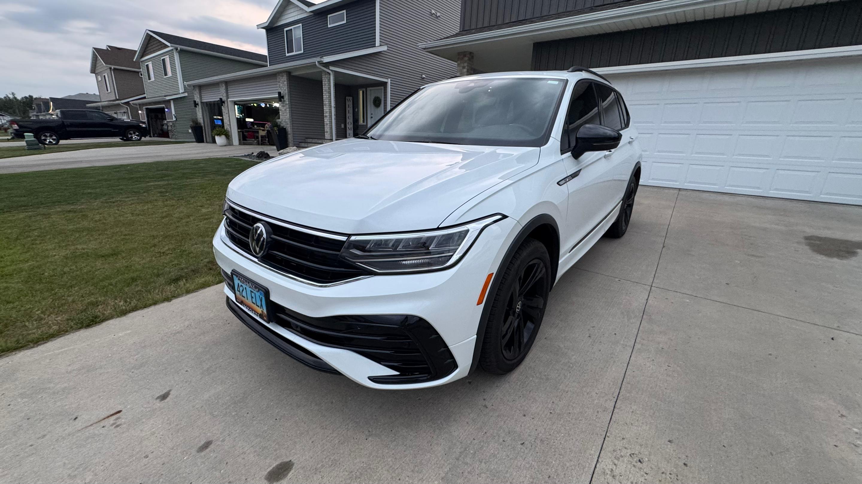 Volkswagen Tiguan 2024 in Fargo, ND