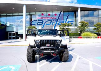 Jeep Gladiator car