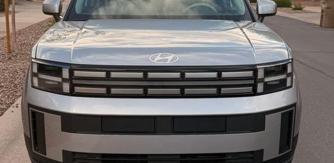 Hyundai Santa Fe 2025