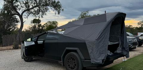 Tesla Cybertruck 2024