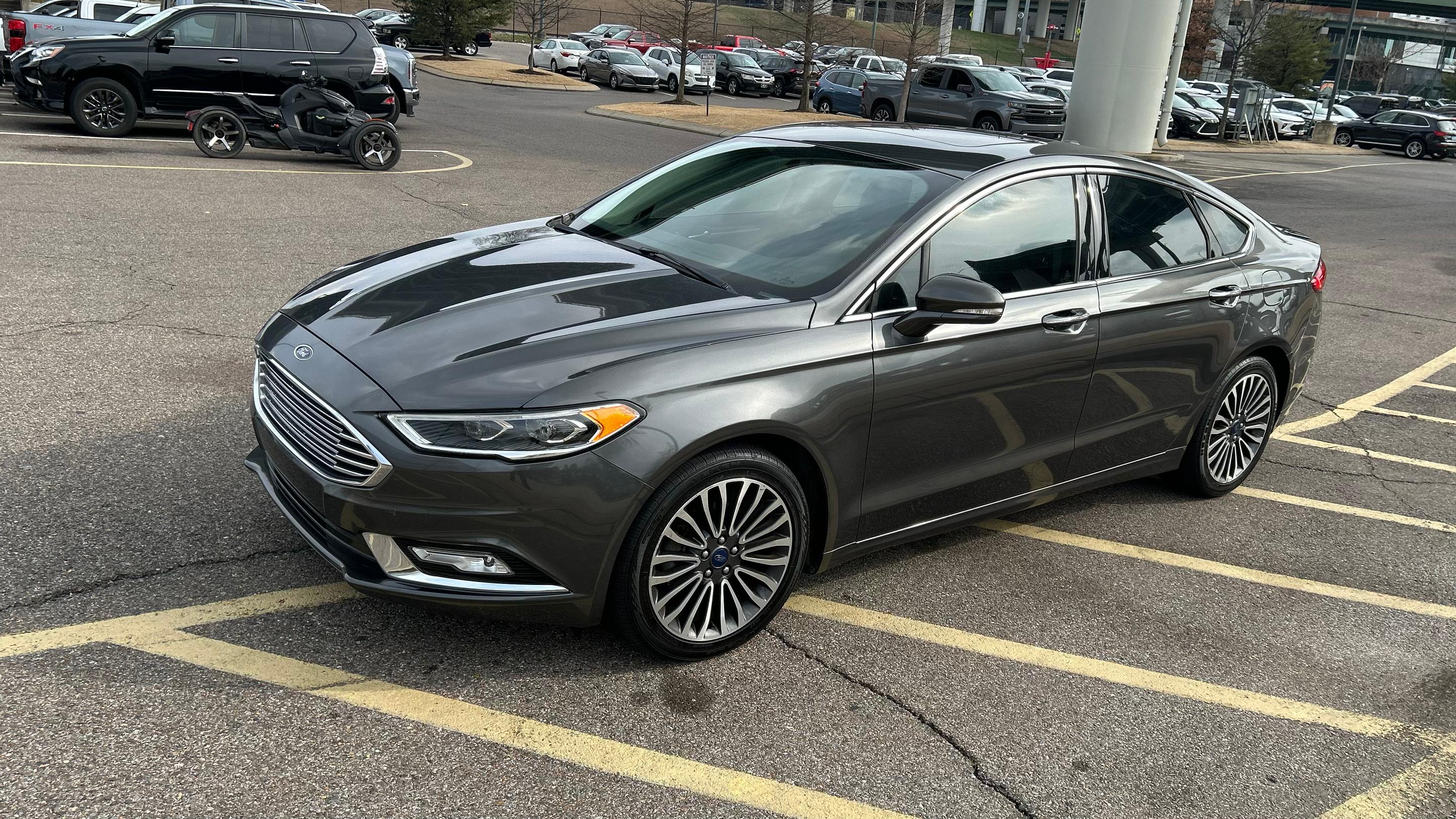 Ford Fusion 2017 in Memphis, TN