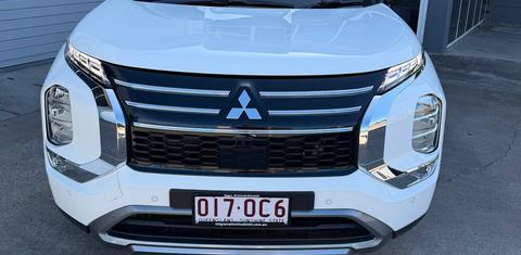 Mitsubishi OUTLANDER 2025