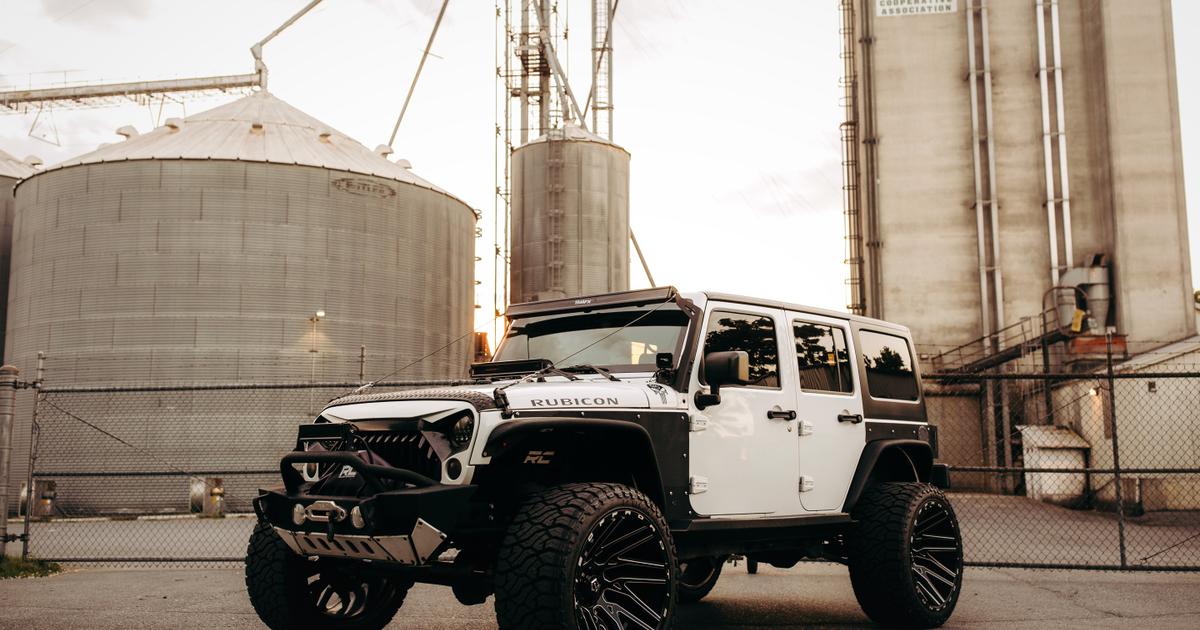 Jeep Wrangler Unlimited 2016 rental in Ashburn, VA by JAI H. Turo