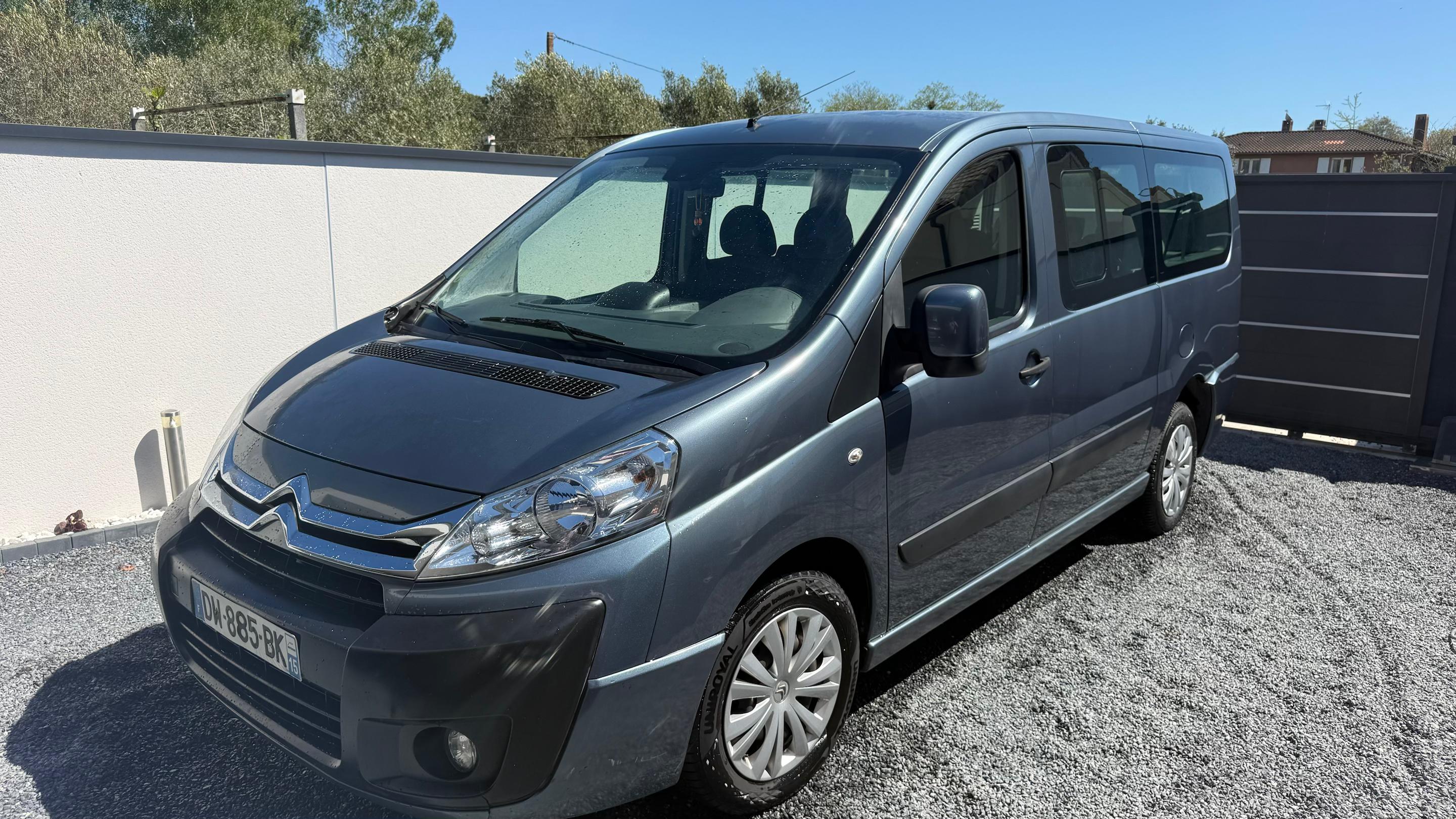 Citroen JUMPY MULTISPACE 2015 à Frouzins