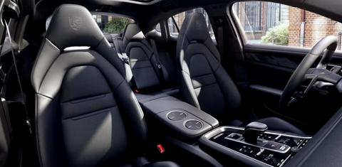 Porsche Panamera 2023