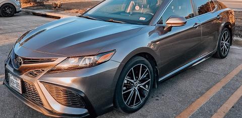 Toyota Camry 2021