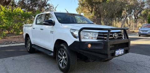 Toyota HILUX 2016