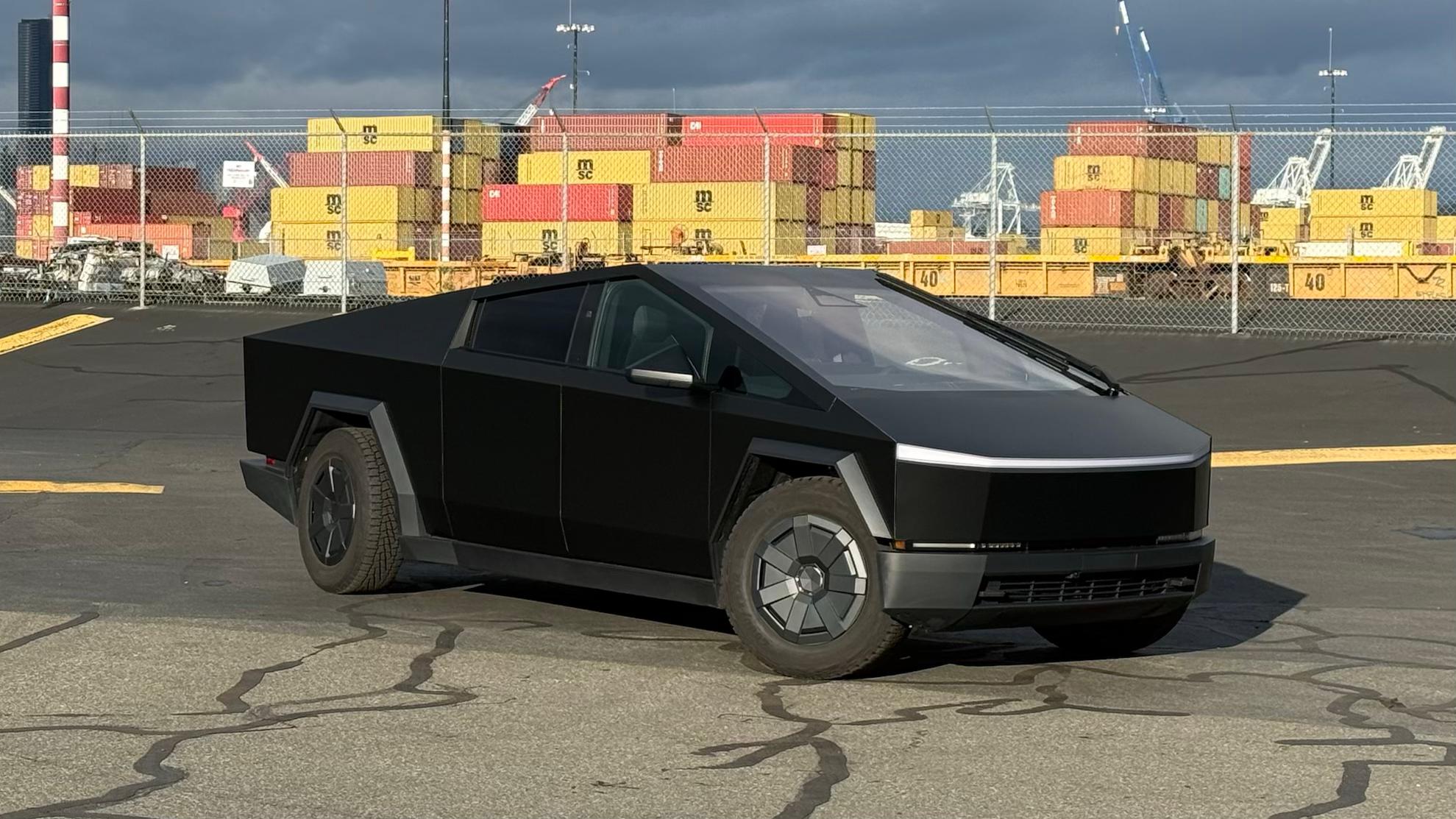 Tesla Cybertruck 2025 en Seattle, WA