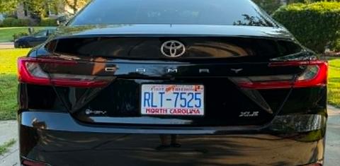 Toyota Camry Hybrid 2026