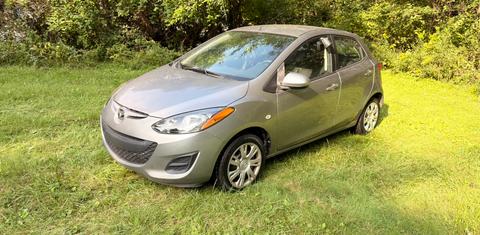 Mazda Mazda2 2014
