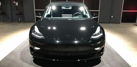 Tesla Model 3 2017